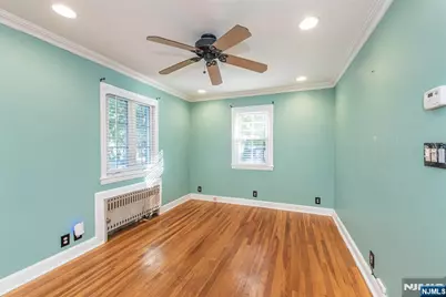 126 Hillman Drive, Elmwood Park, NJ 07407 - Photo 13