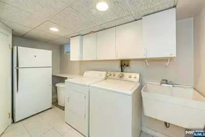 126 Hillman Drive, Elmwood Park, NJ 07407 - Photo 25