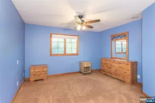 126 Hillman Dr, Elmwood Park, NJ 07407 - Photo 17