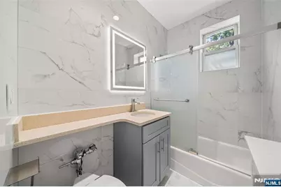 218 Broad Avenue 3C #3C, Leonia, NJ 07605 - Photo 5