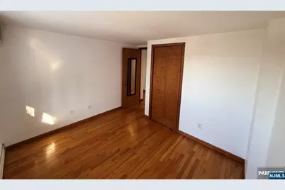237 Buena Vista Drive B #B, Ringwood, NJ 07456 - Photo 5