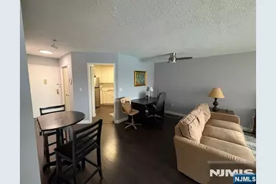 216 Harmon Cove Tower, Secaucus, NJ 07094 - Photo 15