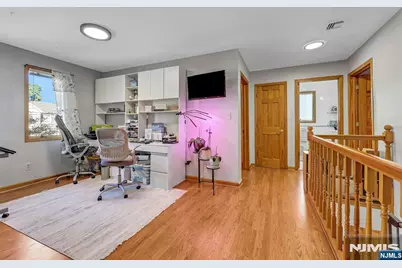 123 Sussex Road, Bergenfield, NJ 07621 - Photo 19