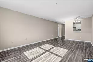 905 River Road 204, Edgewater, NJ 07020 - Photo 3