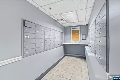 905 River Road 204 #204, Edgewater, NJ 07020 - Photo 15