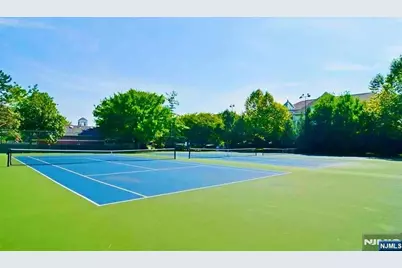 415 Chase Court V415 #V415, Edgewater, NJ 07020 - Photo 21
