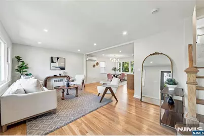 340 Northwood Way, Palisades Park, NJ 07650 - Photo 5