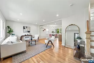 340 Northwood Way, Palisades Park, NJ 07650 - Photo 5