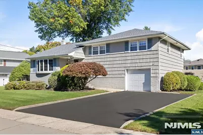 814 Schaefer Avenue, Oradell, NJ 07649 - Photo 3
