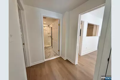 210 S Maple Avenue 1 #1, Ridgewood, NJ 07450 - Photo 15