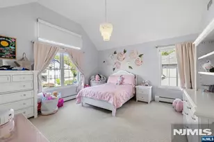 33 Cardinal Ln, Westwood, NJ 07675 - Photo 21