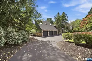 299 Forest Rd, Mahwah, NJ 07430 - Photo 3