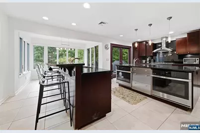 299 Forest Road, Mahwah, NJ 07430 - Photo 15