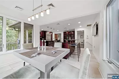 299 Forest Road, Mahwah, NJ 07430 - Photo 17