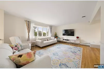 141 Hiawatha Boulevard, Oakland, NJ 07436 - Photo 5