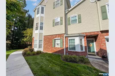 18 Windsor Drive, Lincoln Park, NJ 07035 - Photo 7