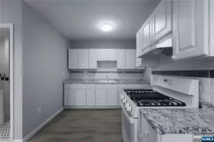 21 Franklin Ave 2L, Harrison, NJ 07029 - Photo 7