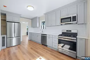 35 Rossmore Pl 2, Belleville, NJ 07109 - Photo 13