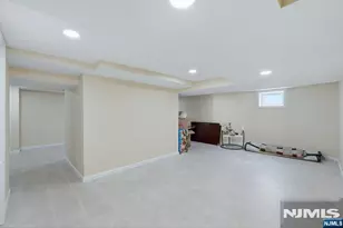 57 Vreeland Ave, Midland Park, NJ 07432 - Photo 19