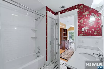 57 Vreeland Avenue, Midland Park, NJ 07432 - Photo 37