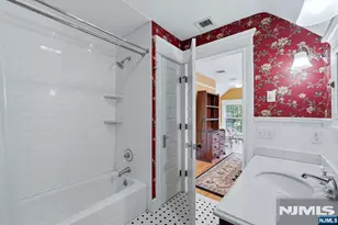 57 Vreeland Ave, Midland Park, NJ 07432 - Photo 37