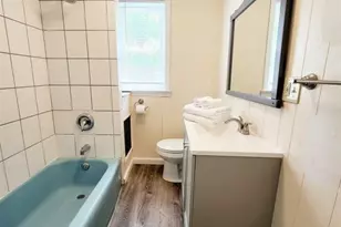 225 Warren Ave 3rd Fl, Fort Lee, NJ 07024 - Photo 3