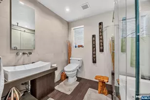 1026 Harvard Pl, Fort Lee, NJ 07024 - Photo 11