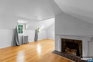 43 Spring Valley Ave, Paramus, NJ 07652 - Photo 11
