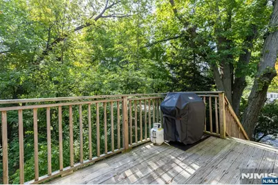 43 Spring Valley Avenue, Paramus, NJ 07652 - Photo 17