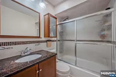700 Schuyler D24 #D24, Kearny, NJ 07032 - Photo 11