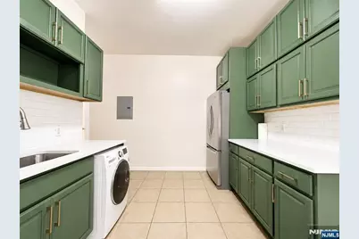 92 Bloomfield Avenue 1 #1, Paterson, NJ 07503 - Photo 17