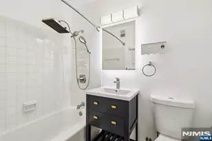 7100 Jfk Blvd E 2L, Guttenberg, NJ 07093 - Photo 7