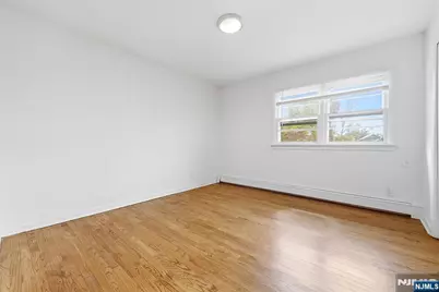 15 Monroe Place 2 #2, Montclair, NJ 07042 - Photo 9
