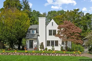 182 Gramercy Pl, Glen Rock, NJ 07452 - Photo 1