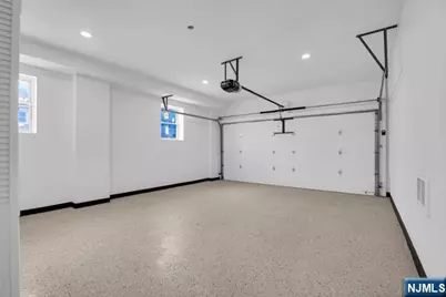 413 Paulison Avenue 2 #2, Passaic, NJ 07055 - Photo 23