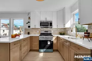 413 Paulison Ave 2, Passaic, NJ 07055 - Photo 7