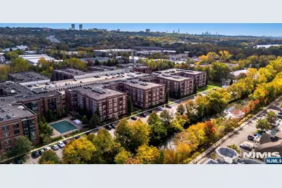 4410 Riverview Avenue 410 #410, Englewood, NJ 07631 - Photo 41