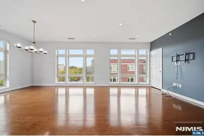 4410 Riverview Avenue 410 #410, Englewood, NJ 07631 - Photo 5