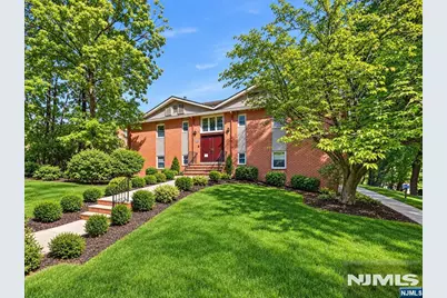 361 Claremont 3 #3, Montclair, NJ 07042 - Photo 1