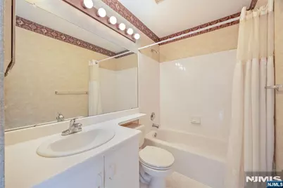 1179 Chedworth Circle, Mahwah, NJ 07430 - Photo 13