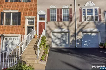 1179 Chedworth Circle, Mahwah, NJ 07430 - Photo 3