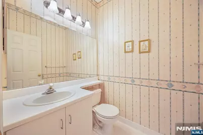 1179 Chedworth Circle, Mahwah, NJ 07430 - Photo 11