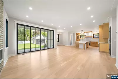 671 Delaware Avenue, Ridgewood, NJ 07450 - Photo 3