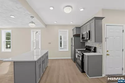 29-31 Goodwin Avenue, Newark, NJ 07112 - Photo 7