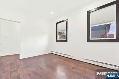 509 Hobson Avenue, Saddle Brook Township, NJ 07663 - Photo 9