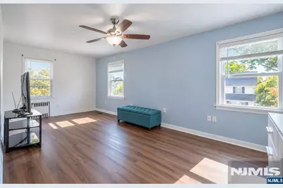 241 Roosevelt Street, Teaneck Township, NJ 07666 - Photo 11