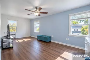 241 Roosevelt St, Teaneck Township, NJ 07666 - Photo 11