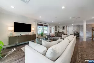 38 Esplanade Dr, Hillsdale, NJ 07642 - Photo 11