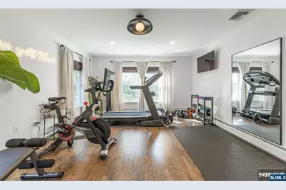 38 Esplanade Drive, Hillsdale, NJ 07642 - Photo 13