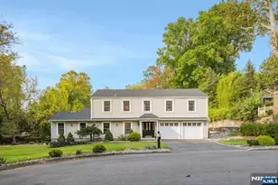 38 Esplanade Dr, Hillsdale, NJ 07642 - Photo 1